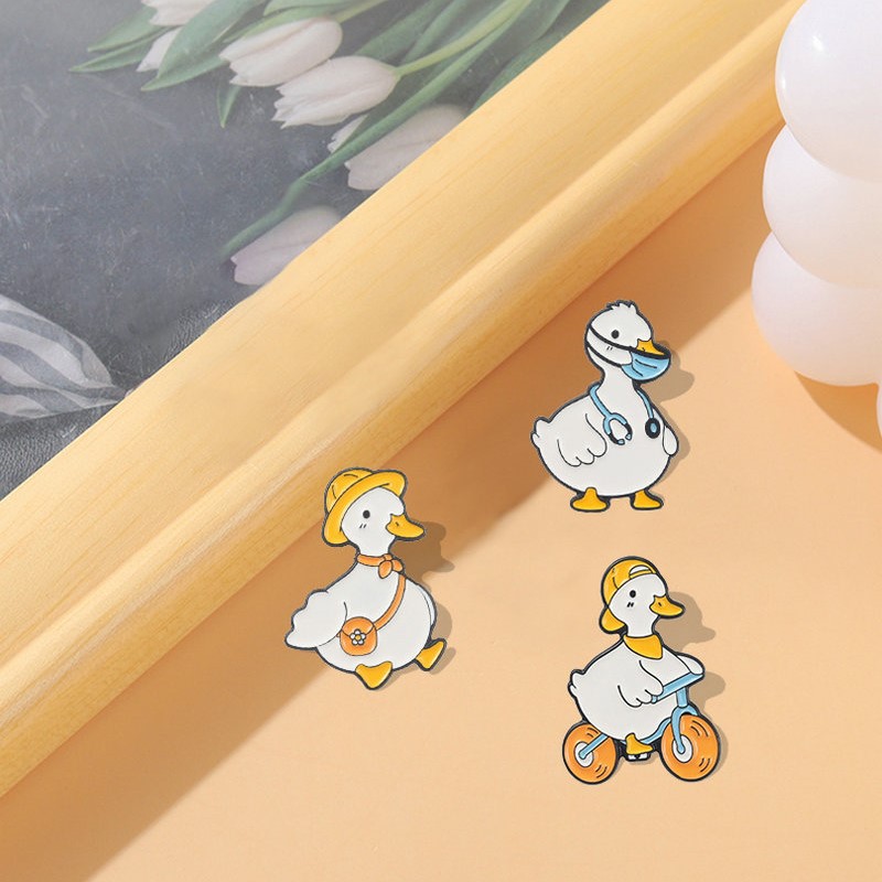 Pin Custom Goose Duck Shopping – Shop Jewelry & Watches Near Me Bewertung und Preis